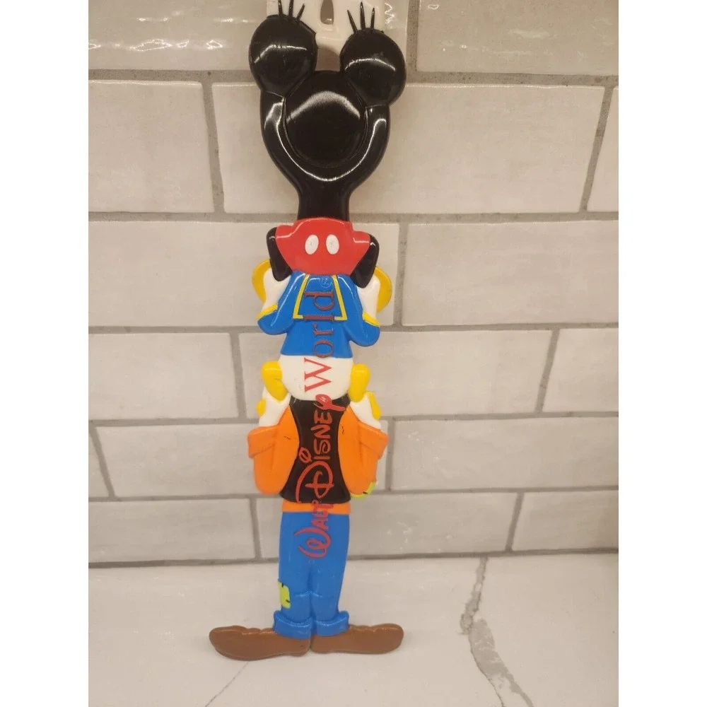 Vintage Walt Disney World Back Scratcher Goofy Donald Duck Mickey Mouse 15